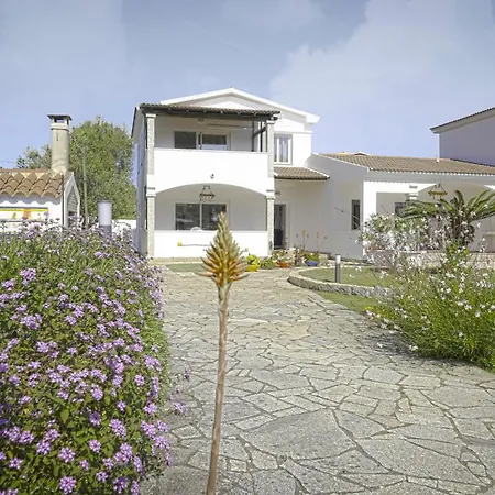 Sardegna - Mirto & Flowers * 奧爾比亞